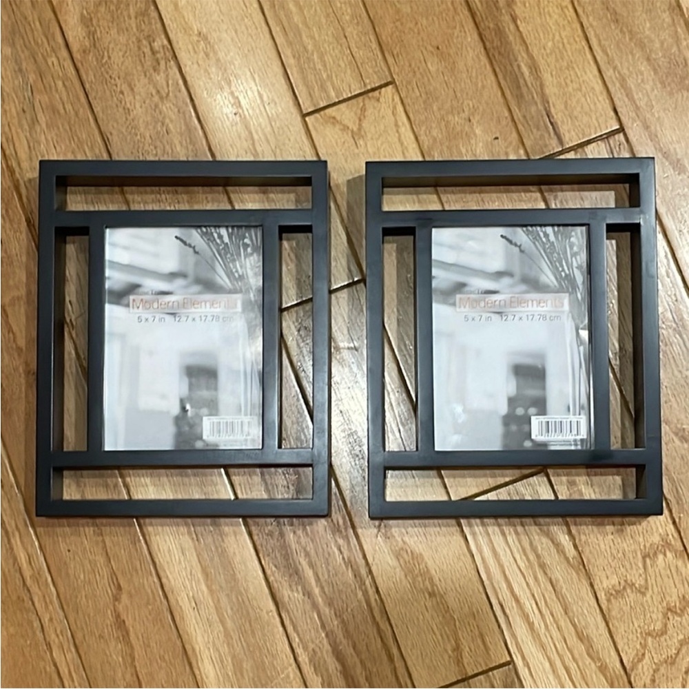 Black Picture Frames